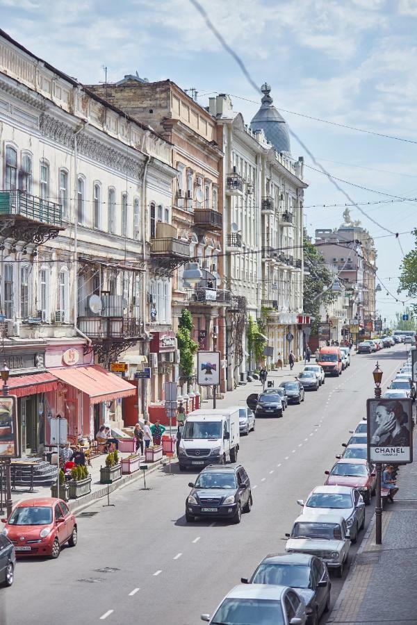 Langery Residence Central Apartments Одесса Экстерьер фото