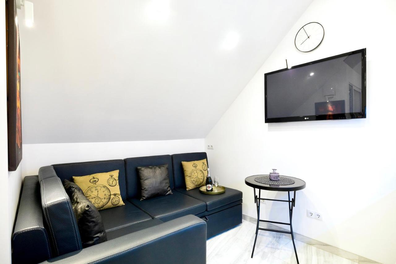 Langery Residence Central Apartments Одесса Экстерьер фото